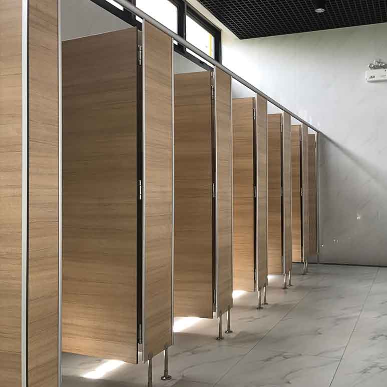 Wood Cubicle Toilet